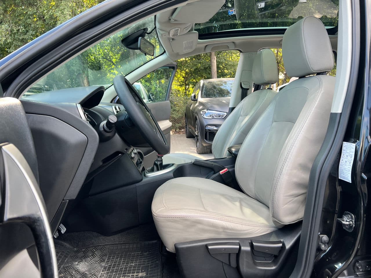 Nissan Qashqai 2010 — Миниатюра 5