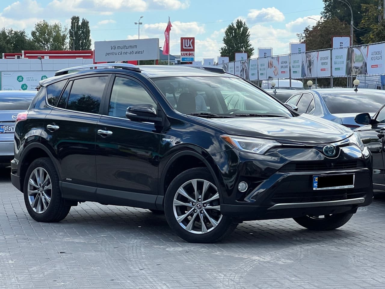 Toyota Rav-4 2016 — Миниатюра 3