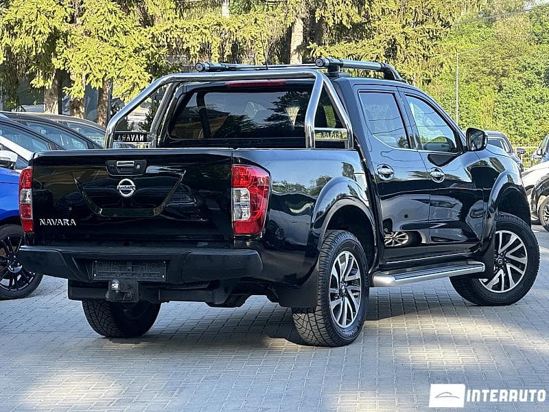 2017 Nissan Navara — Miniatură 3