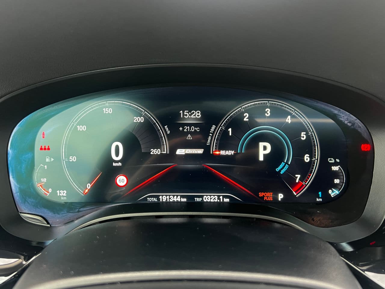 BMW 530e 2018 — Миниатюра 11