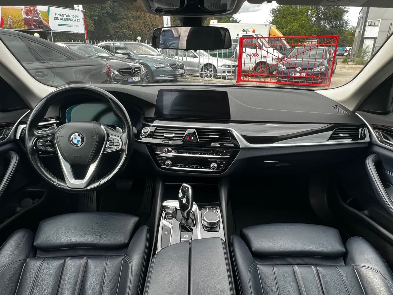 BMW 530e 2018 — Миниатюра 10