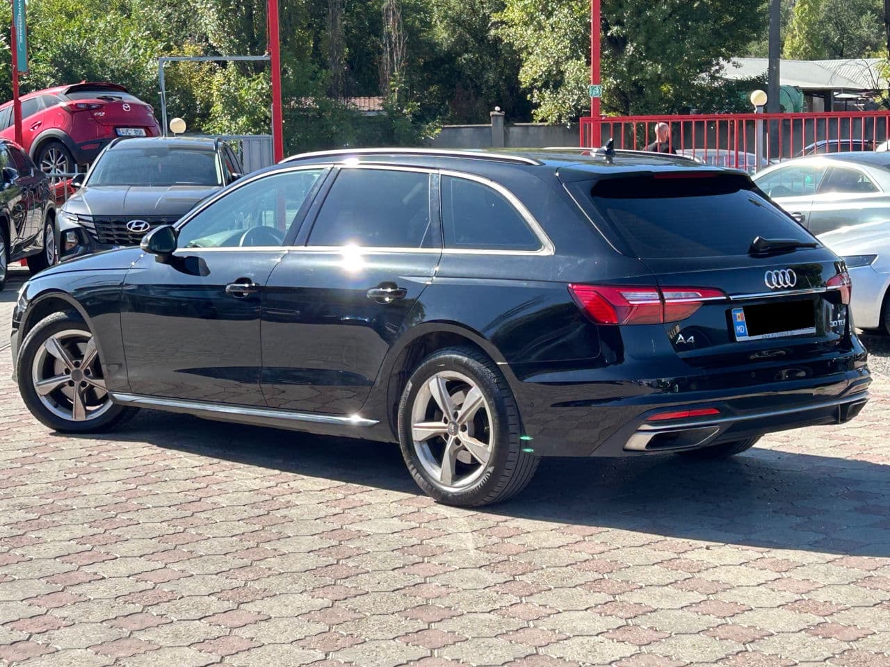 Audi A4 2020 — Миниатюра 2