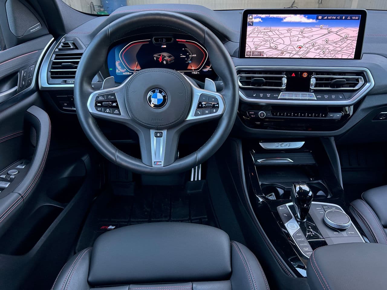 BMW X4 3.0D 2024 — Миниатюра 7