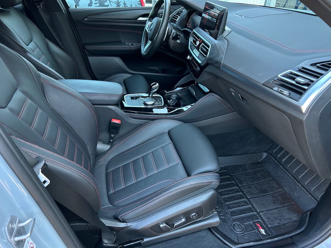 BMW X4 3.0D 2024 — Миниатюра 14