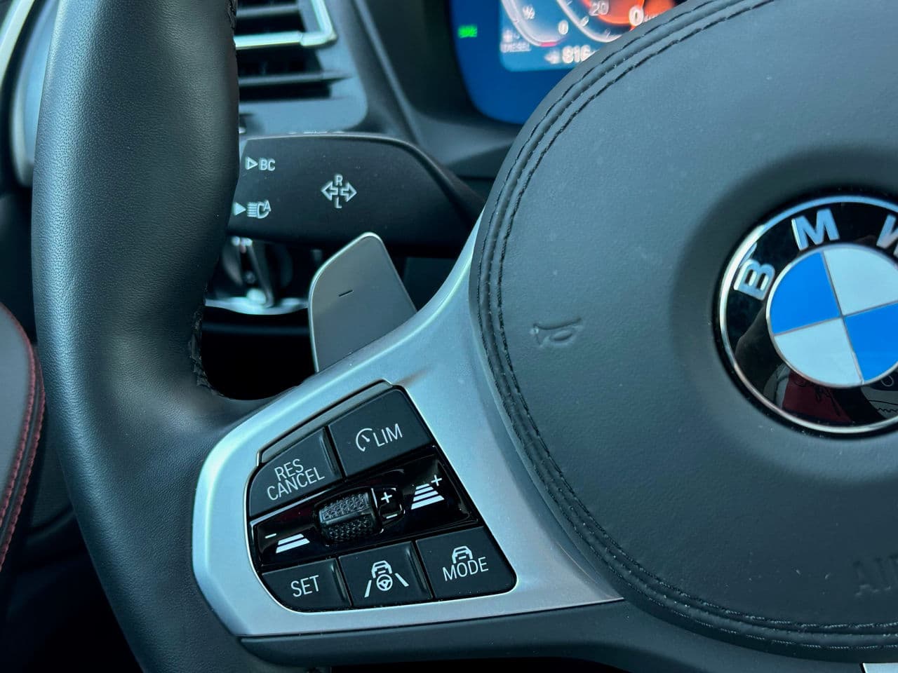BMW X4 3.0D 2024 — Миниатюра 9