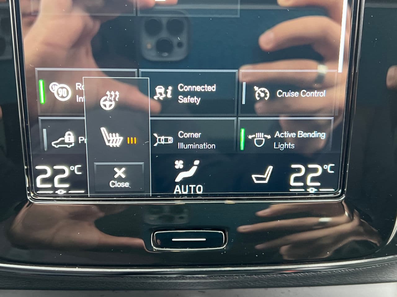 Volvo XC 40 2020 — Миниатюра 11