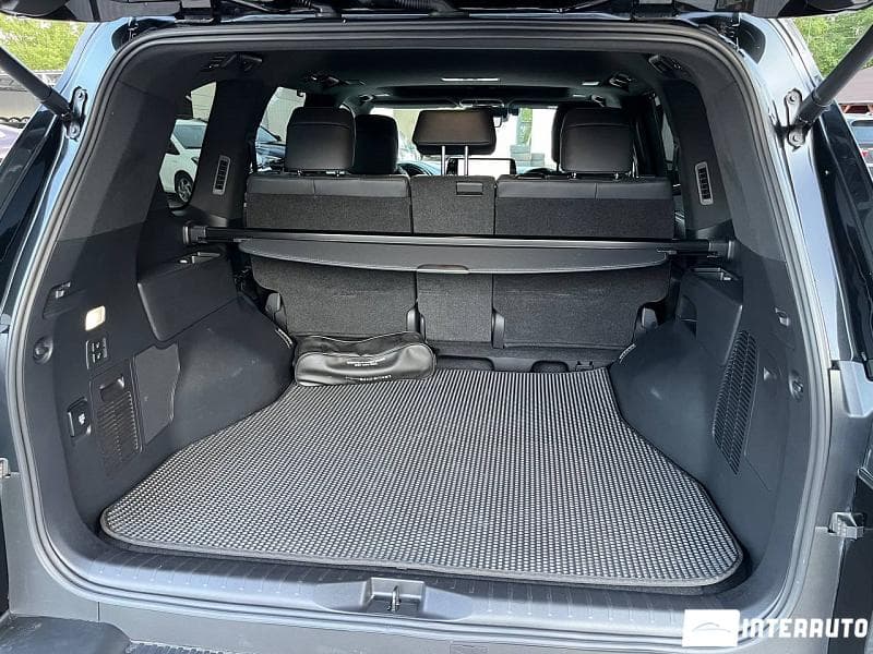 Lexus LX 500d 2022 — Миниатюра 25