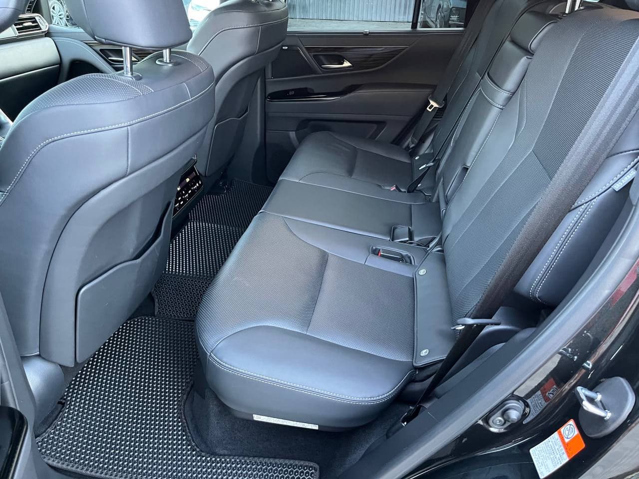 Lexus LX 500d 2022 — Миниатюра 23