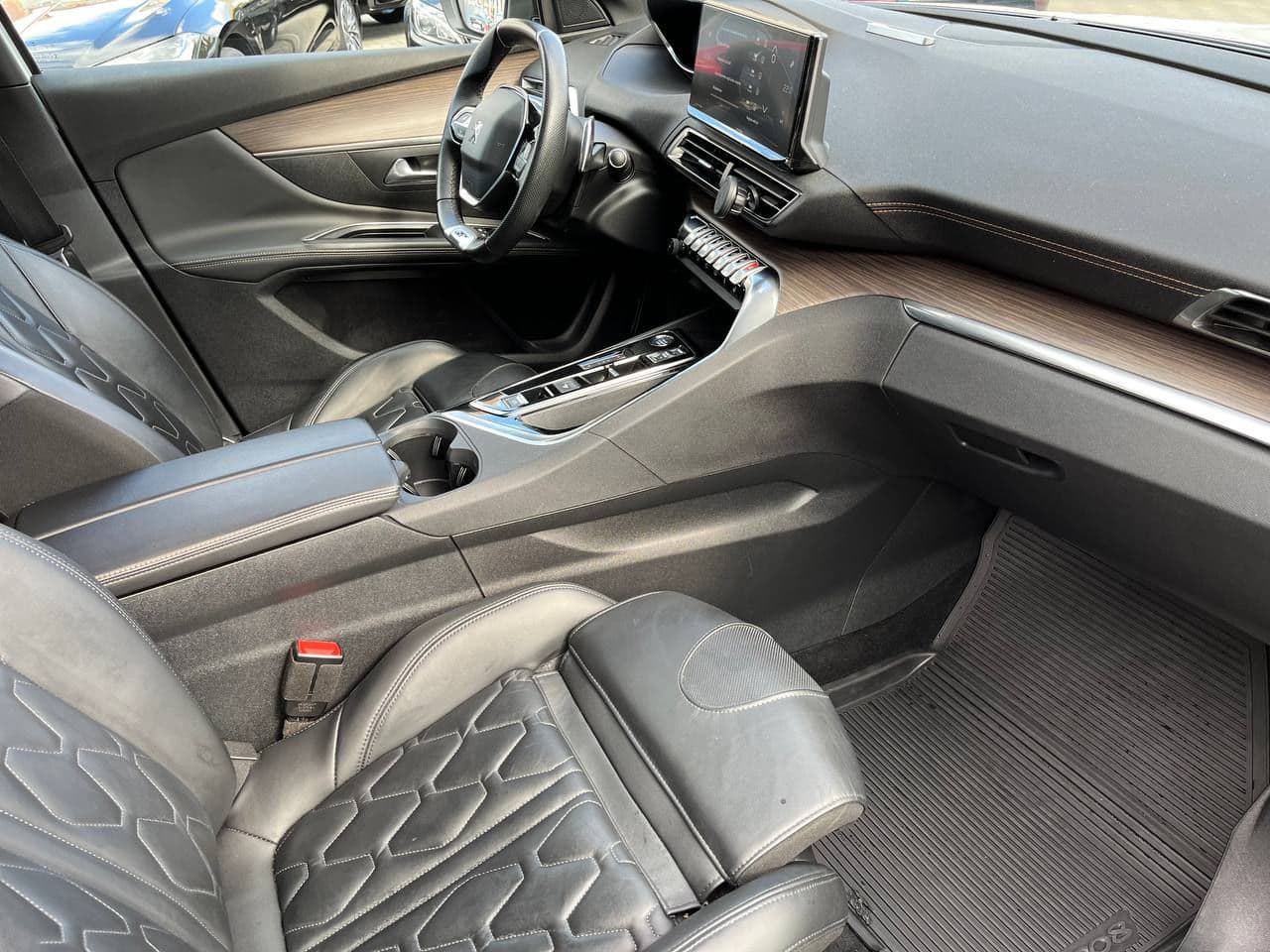 Peugeot 5008 2023 — Миниатюра 8