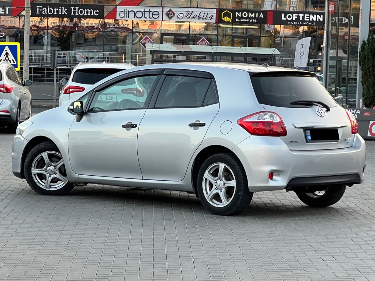 Toyota Auris 2012 — Миниатюра 4
