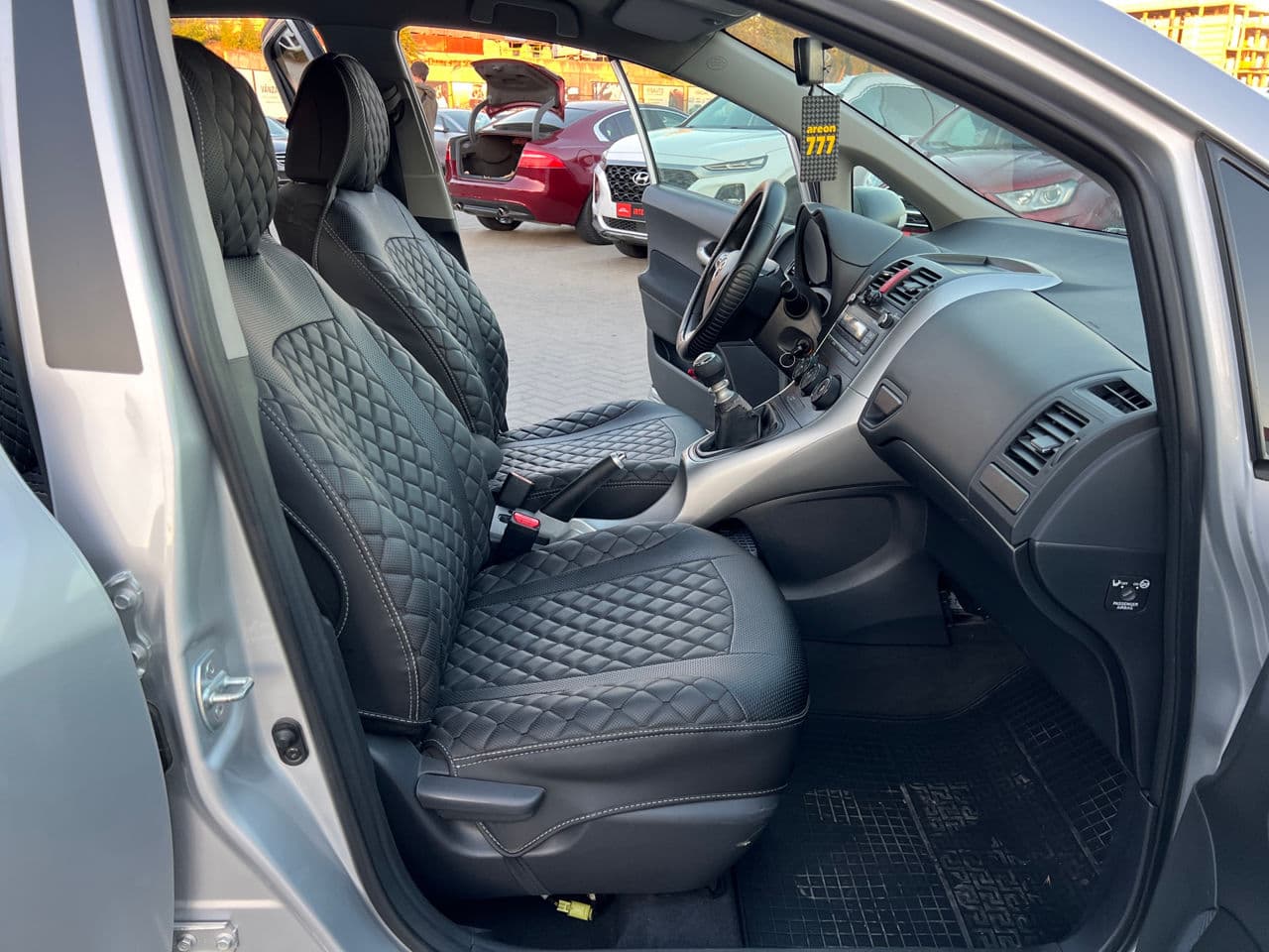 Toyota Auris 2012 — Миниатюра 14
