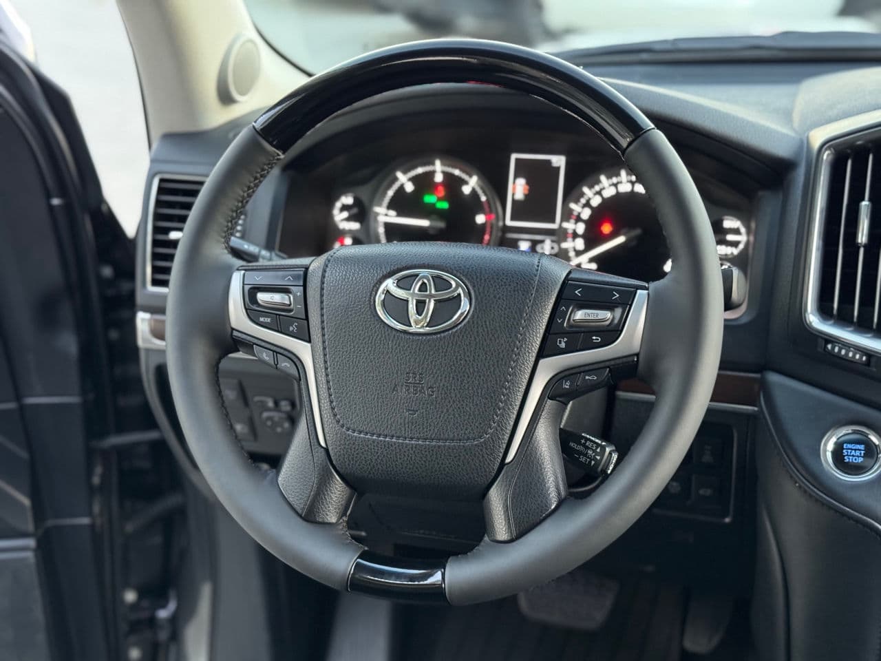 Toyota Land Cruiser 2017 — Миниатюра 7