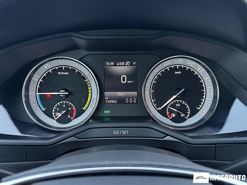 Skoda Superb 2021 — Миниатюра 8