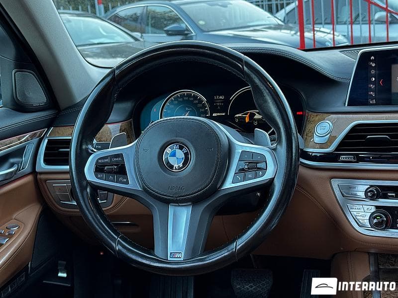 BMW 740e 2017 — Миниатюра 8