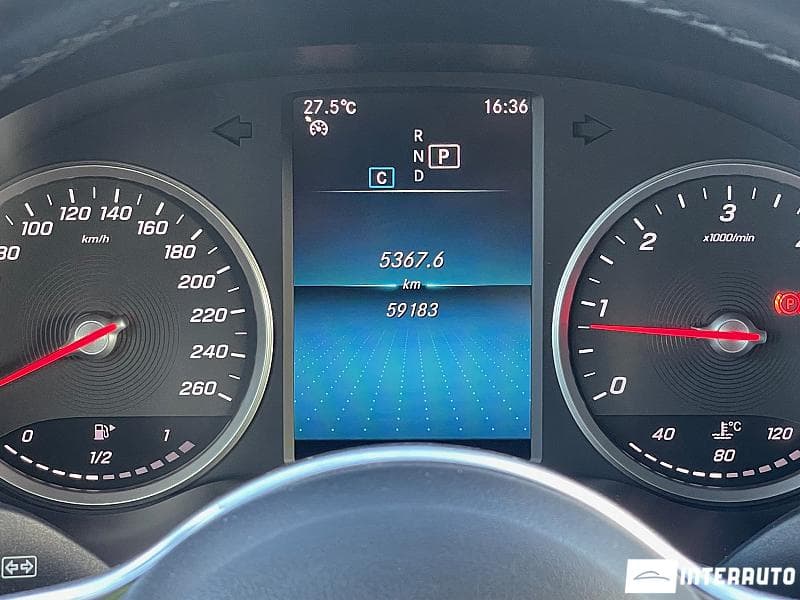 2020 Mercedes GLC 200d Coupe — Miniatură 11
