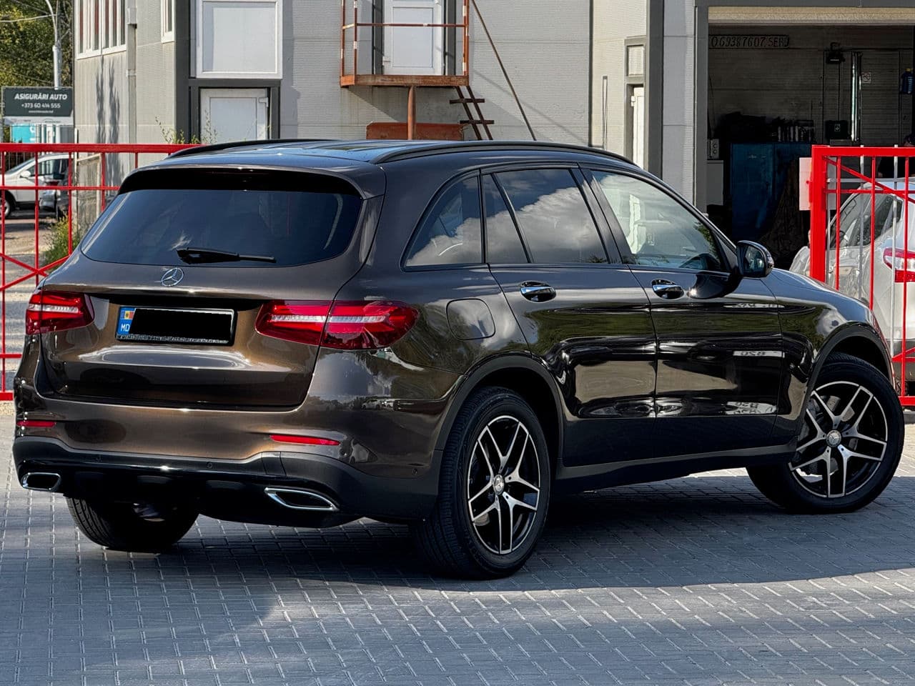 Mercedes GLC 250d 2016 — Миниатюра 2