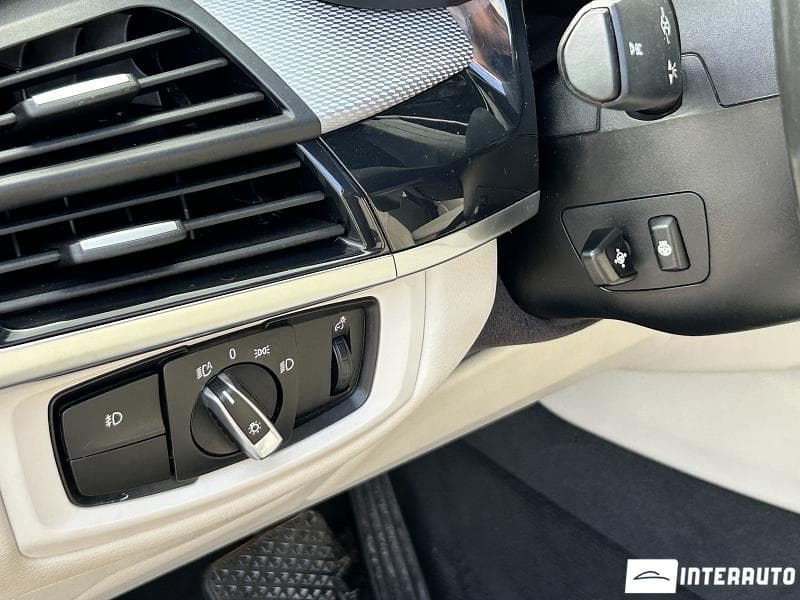 2016 BMW X5 3.5i — Miniatură 10