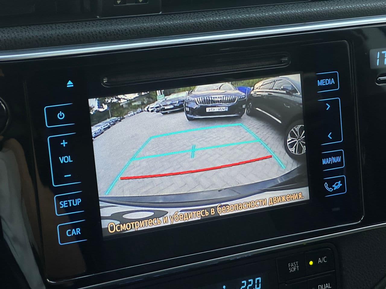 Toyota Auris 2015 — Миниатюра 10