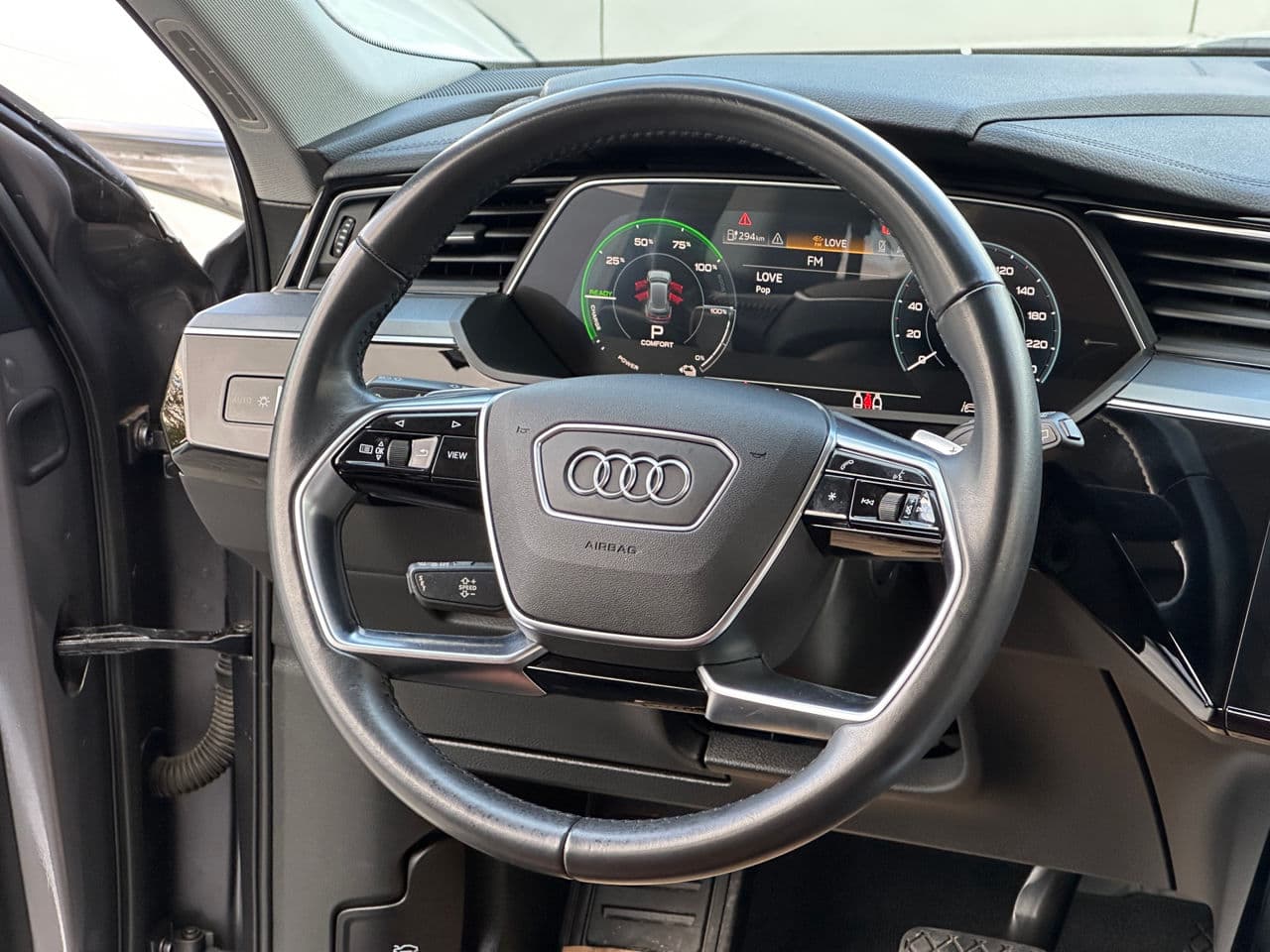 Audi E-tron 2020 — Миниатюра 7