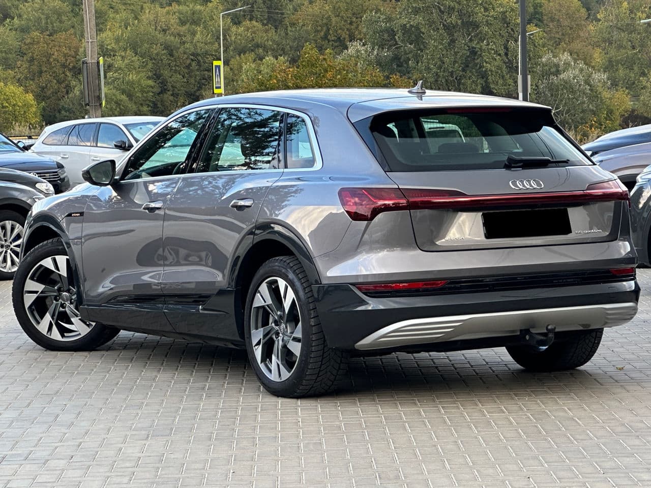 Audi E-tron 2020 — Миниатюра 4