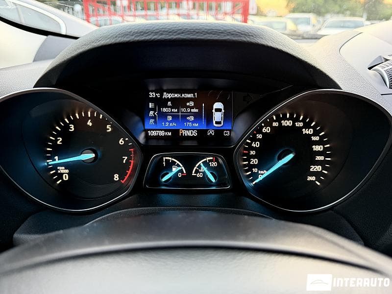 Ford Kuga 2017 — Миниатюра 8