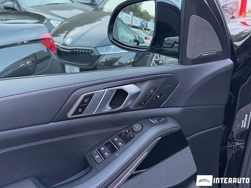 2020 BMW X5 4.5e — Miniatură 24