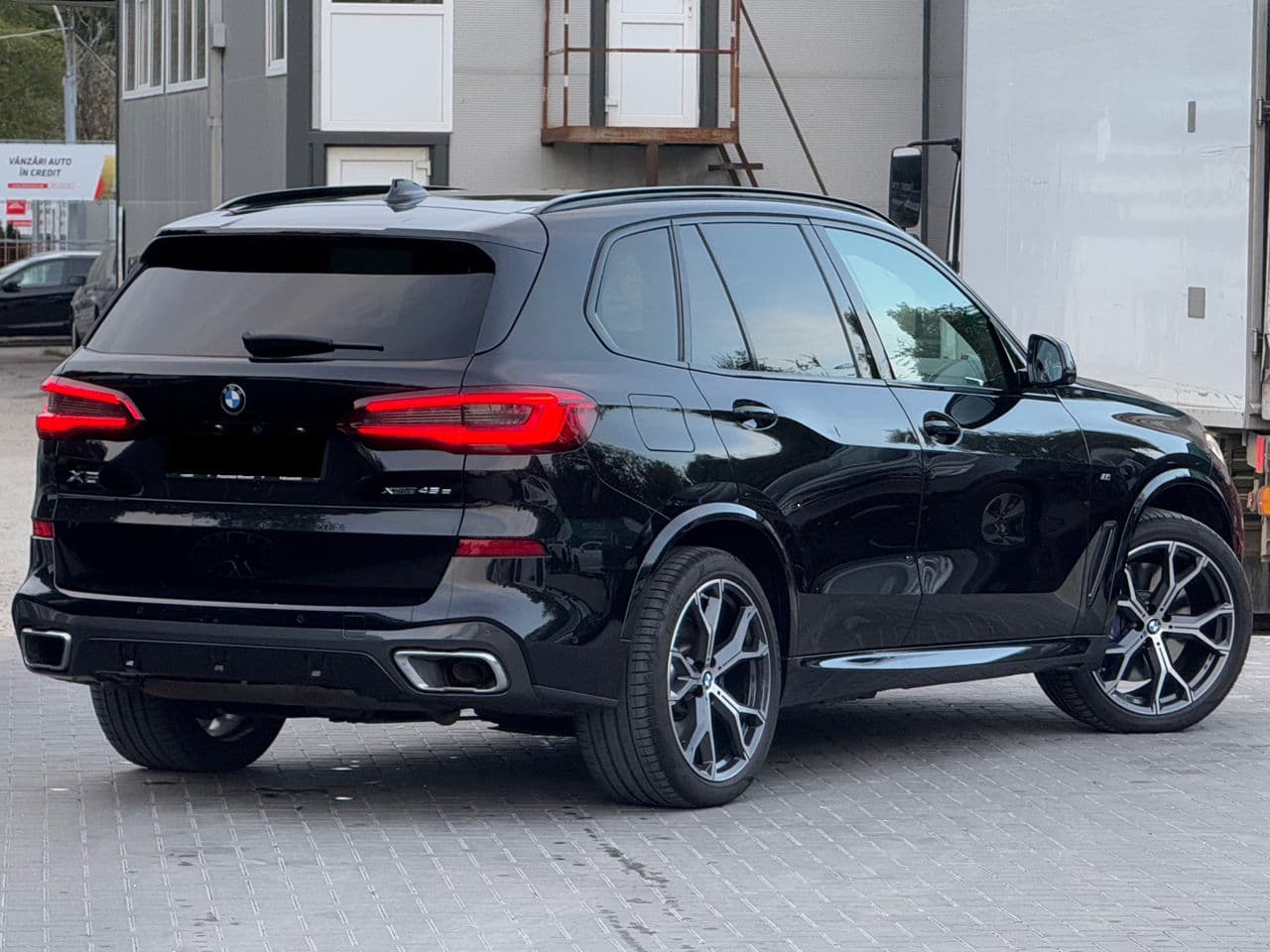 2020 BMW X5 4.5e — Miniatură 3