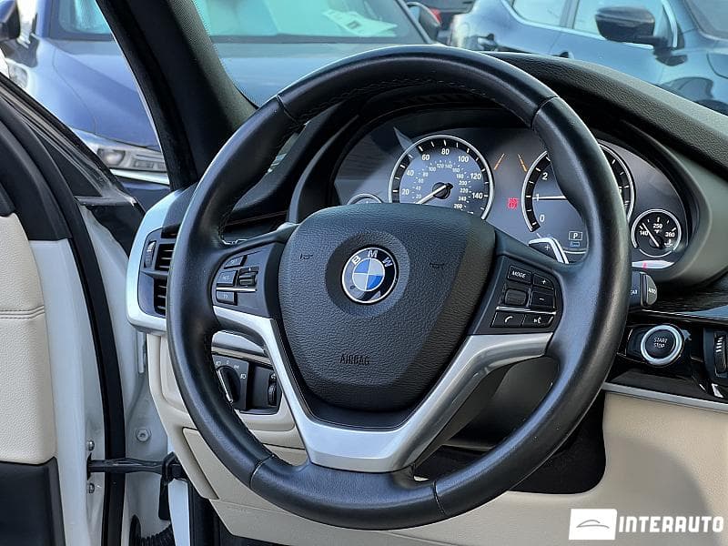 2018 BMW X5 4.0e — Miniatură 8