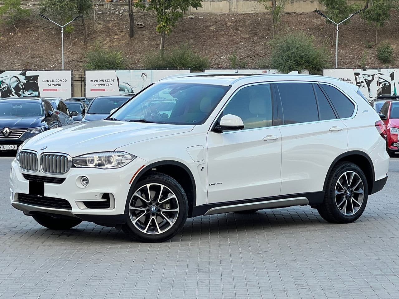 2018 BMW X5 4.0e — Miniatură 2