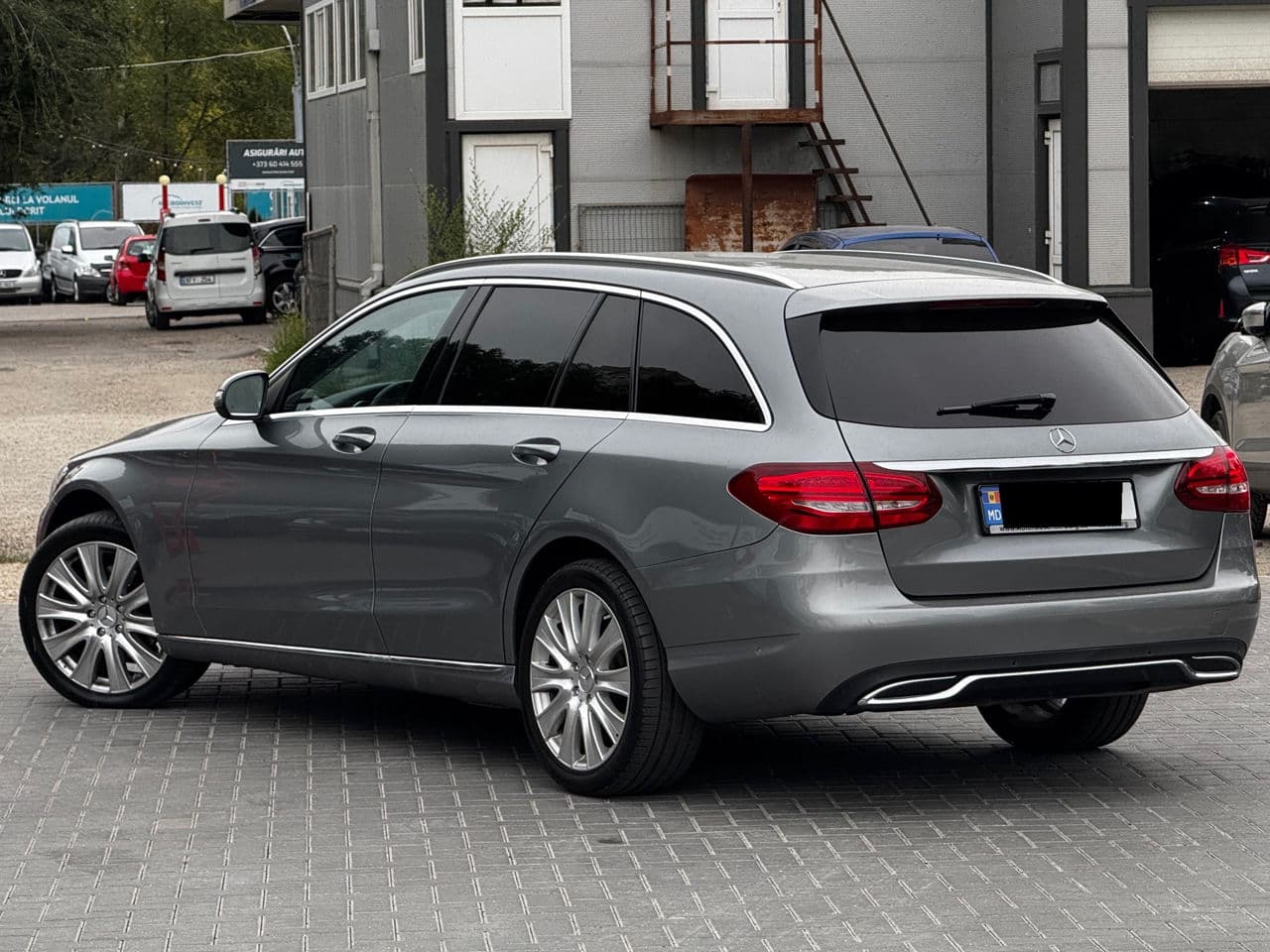 Mercedes C 220 2015 — Миниатюра 4