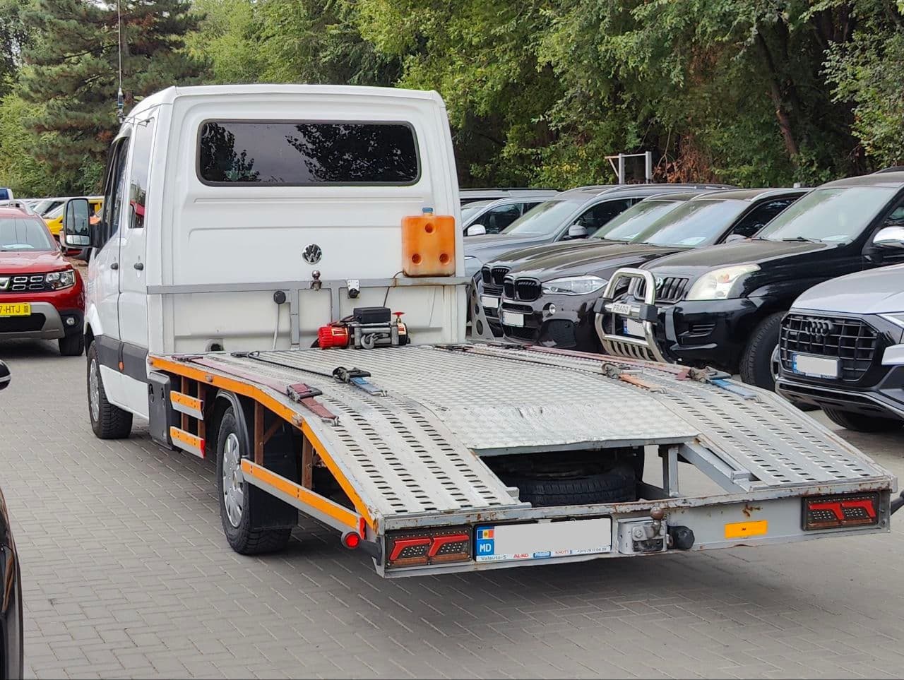 Volkswagen Crafter 2010 — Миниатюра 4