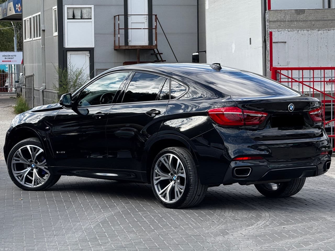 2019 BMW X6 3.0D — Miniatură 2