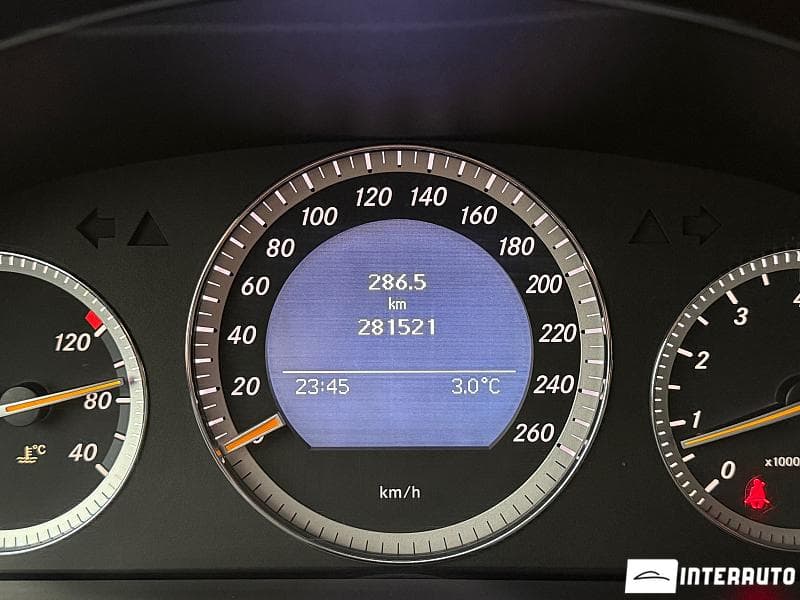 Mercedes C 200 2008 — Миниатюра 11