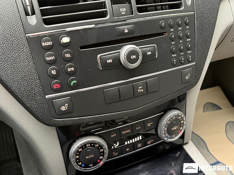 Mercedes C 200 2008 — Миниатюра 13