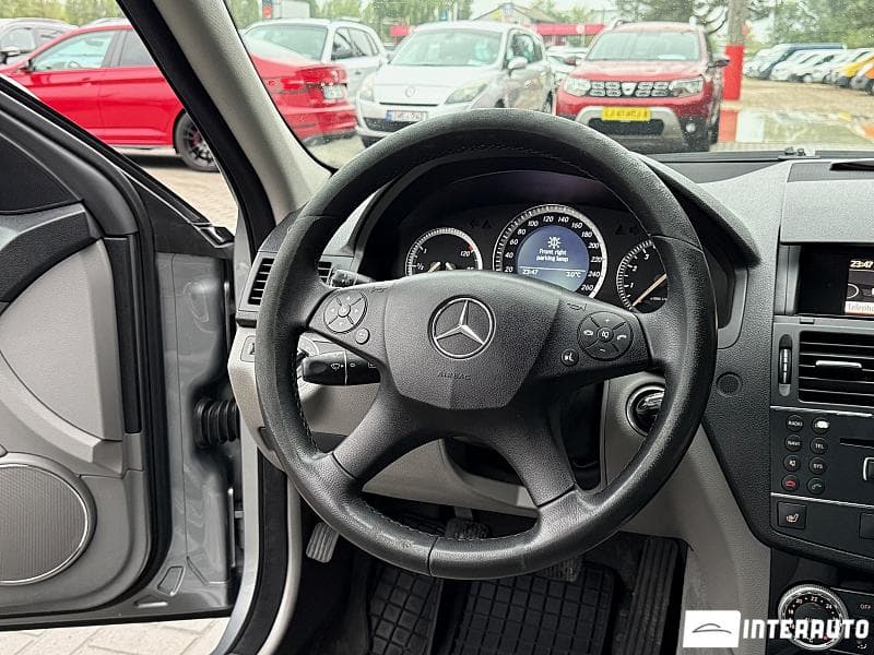 Mercedes C 200 2008 — Миниатюра 10