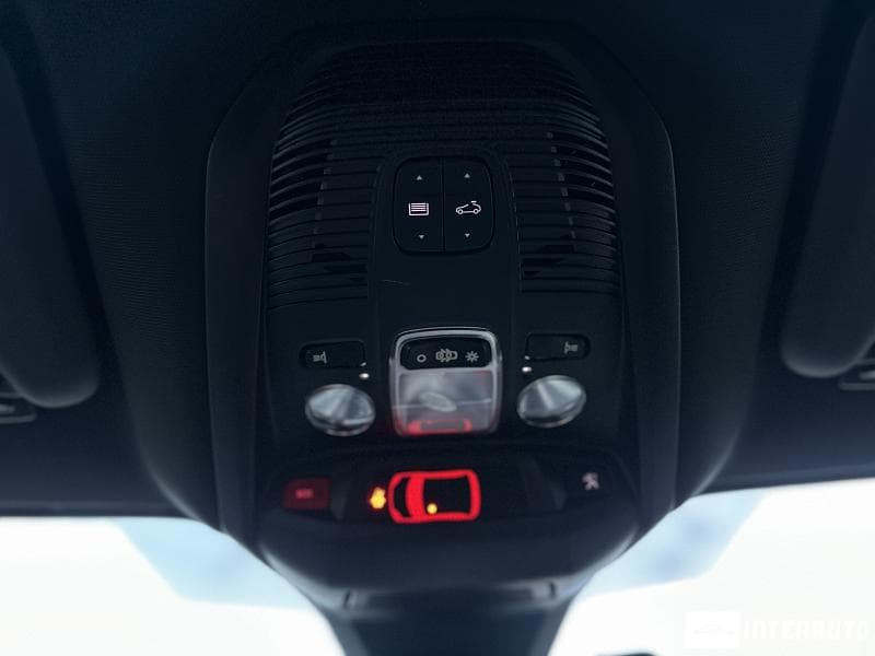 Peugeot 3008 2020 — Миниатюра 18