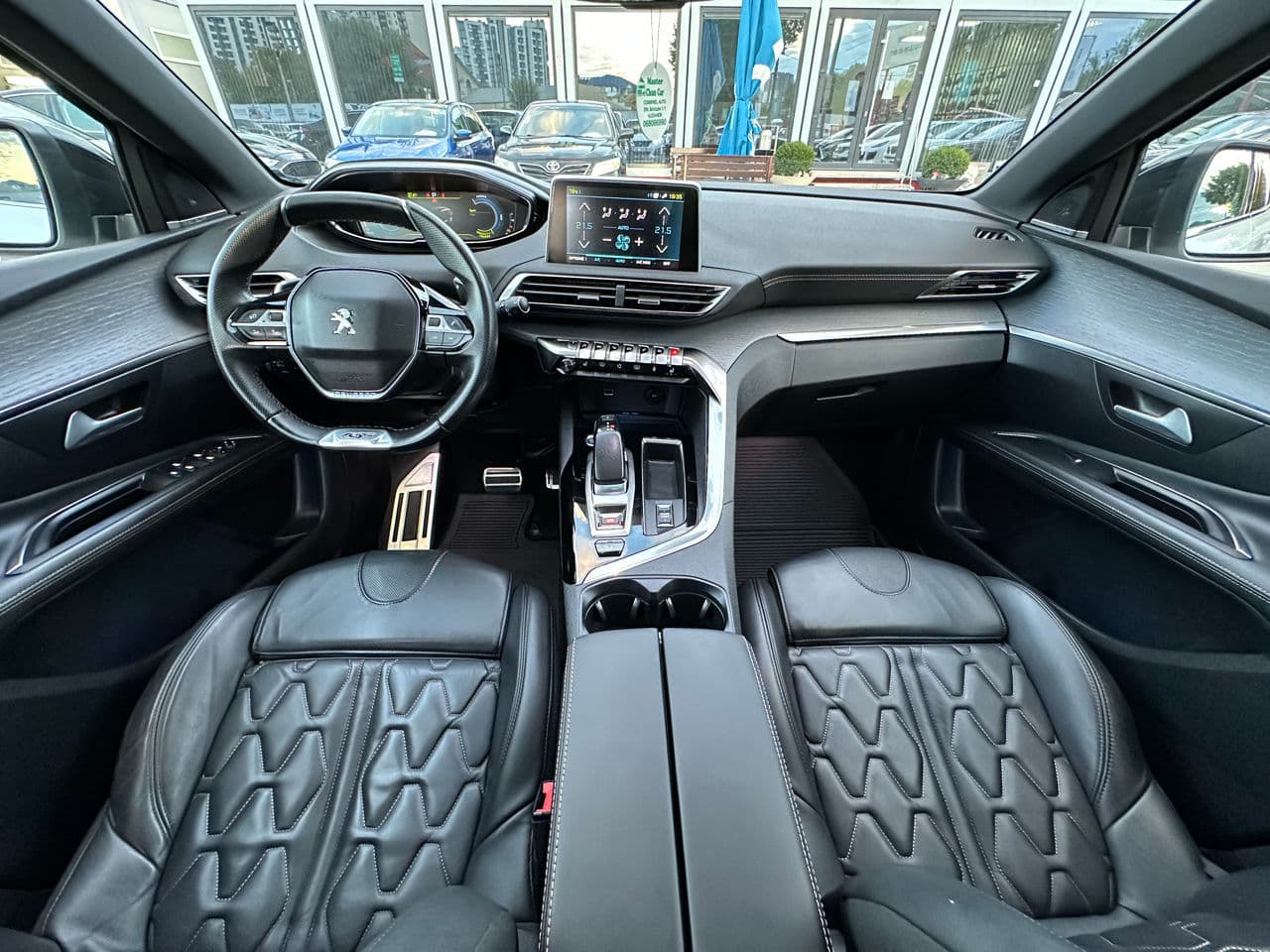 Peugeot 3008 2020 — Миниатюра 10