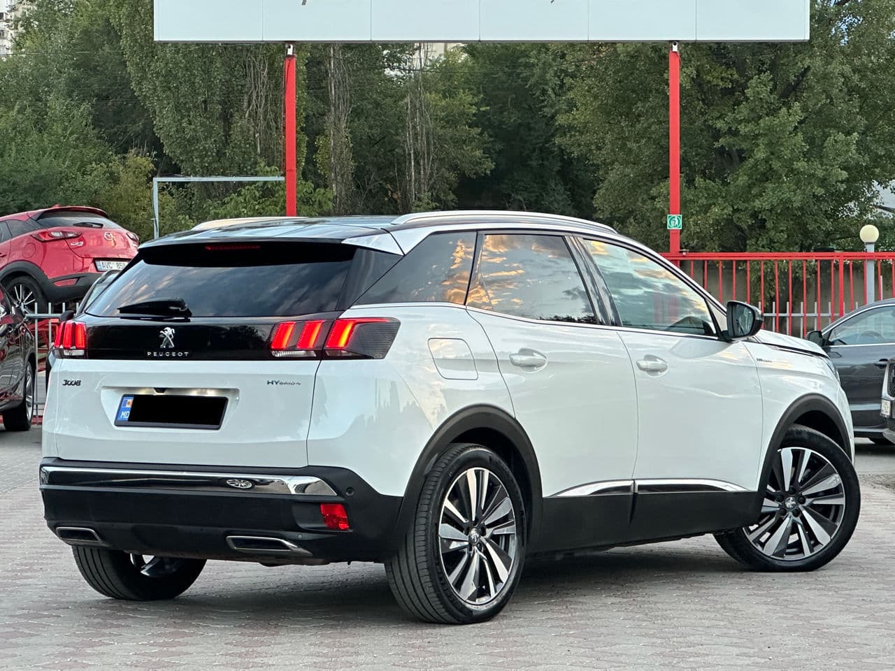 Peugeot 3008 2020 — Миниатюра 3