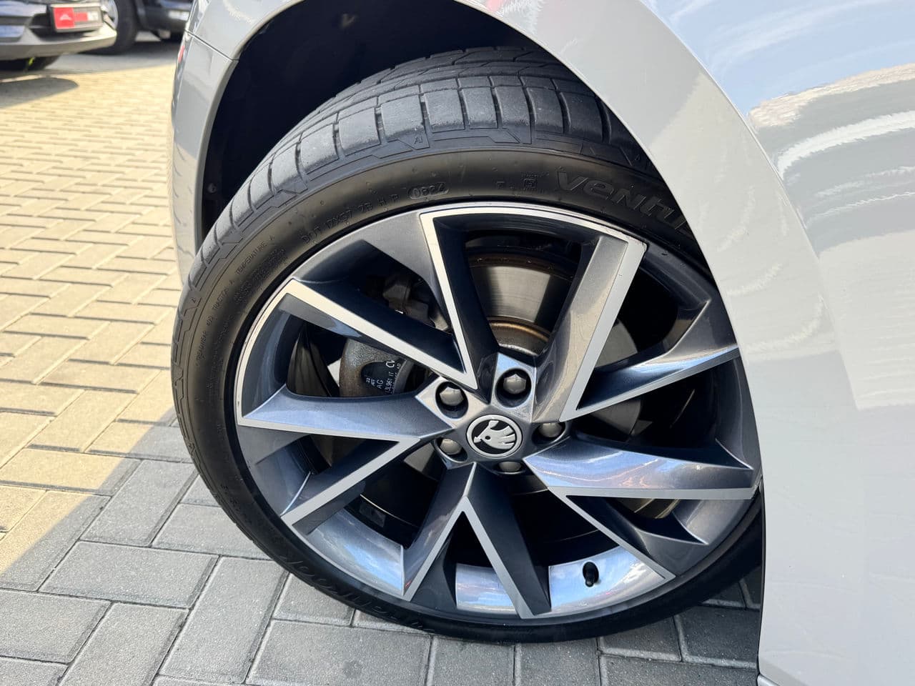 Skoda Superb 2021 — Миниатюра 17