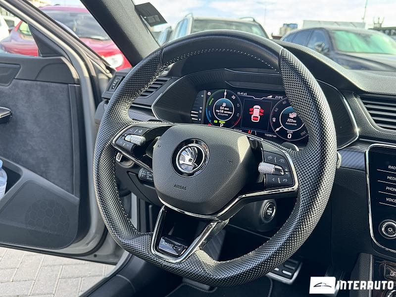 Skoda Superb 2021 — Миниатюра 7