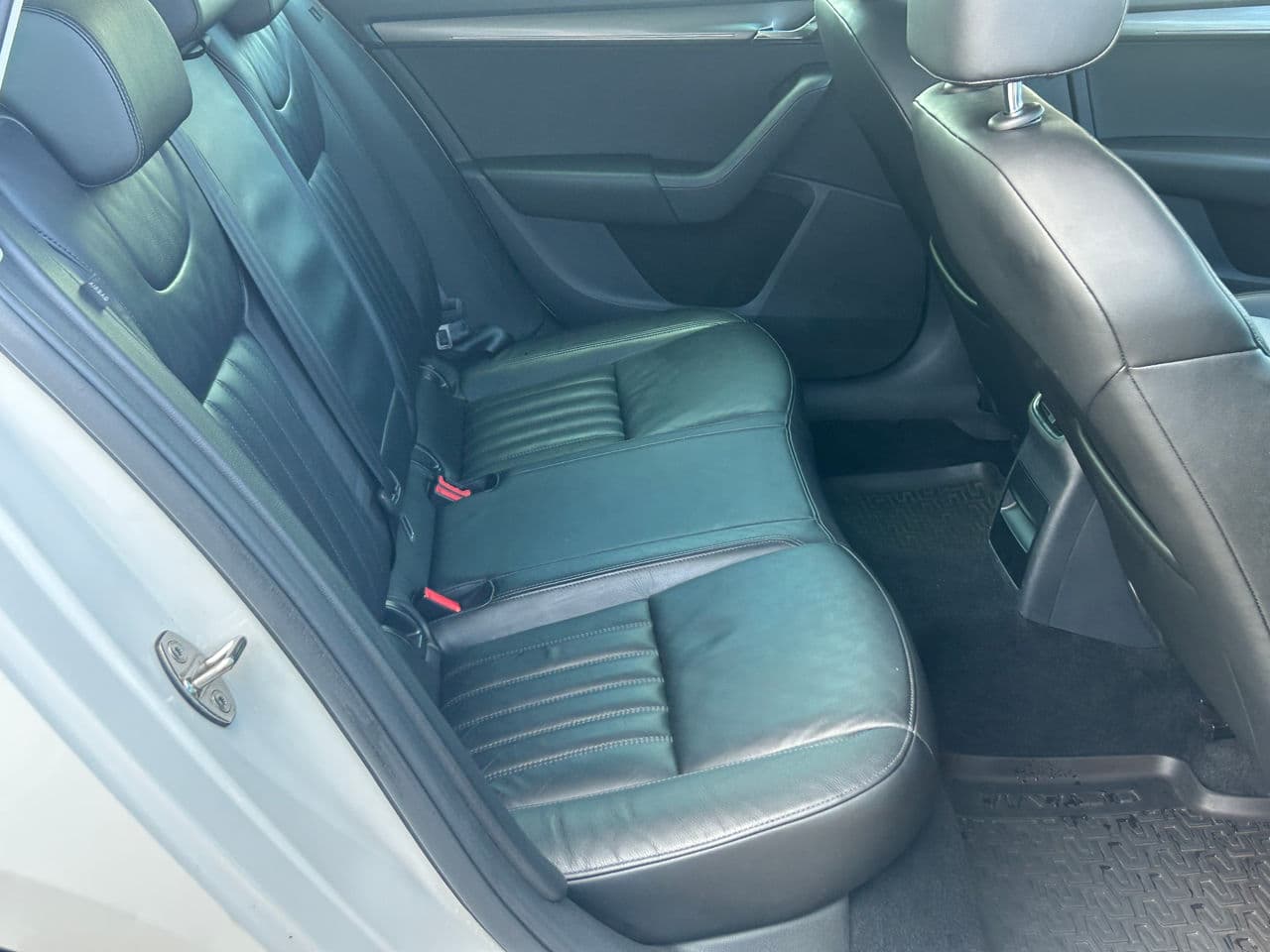 Skoda Octavia 2019 — Миниатюра 17