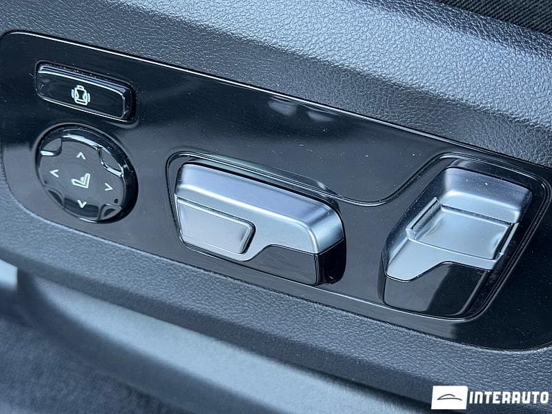 2019 BMW X5 4.0i — Miniatură 25
