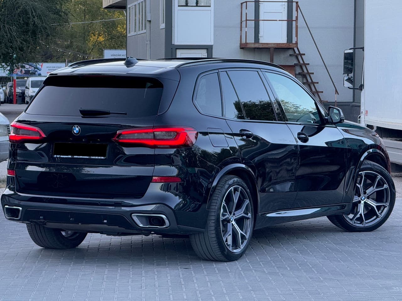 2019 BMW X5 4.0i — Miniatură 4