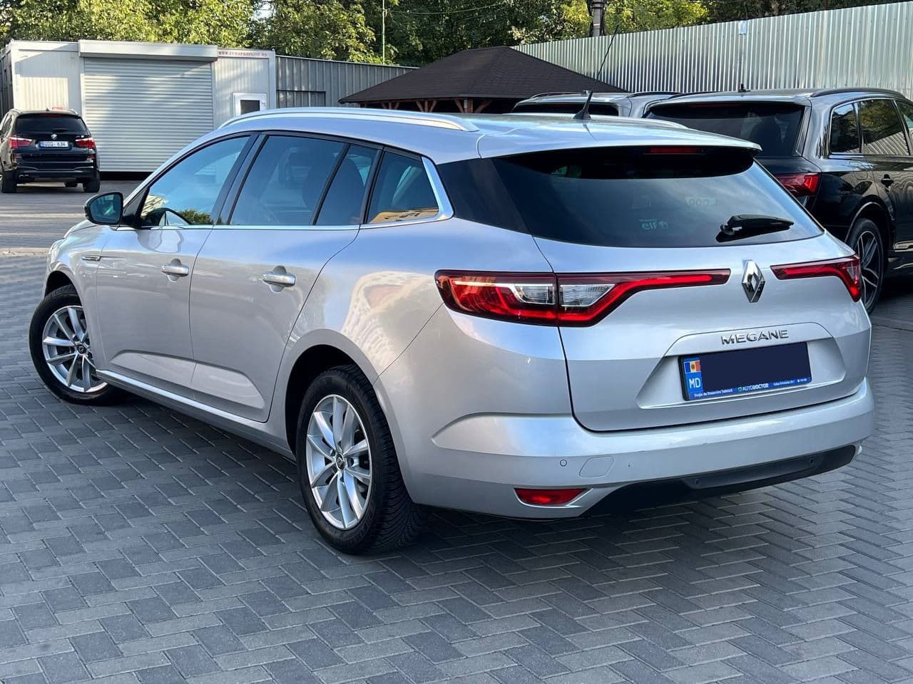 Renault Megane 2018 — Миниатюра 2