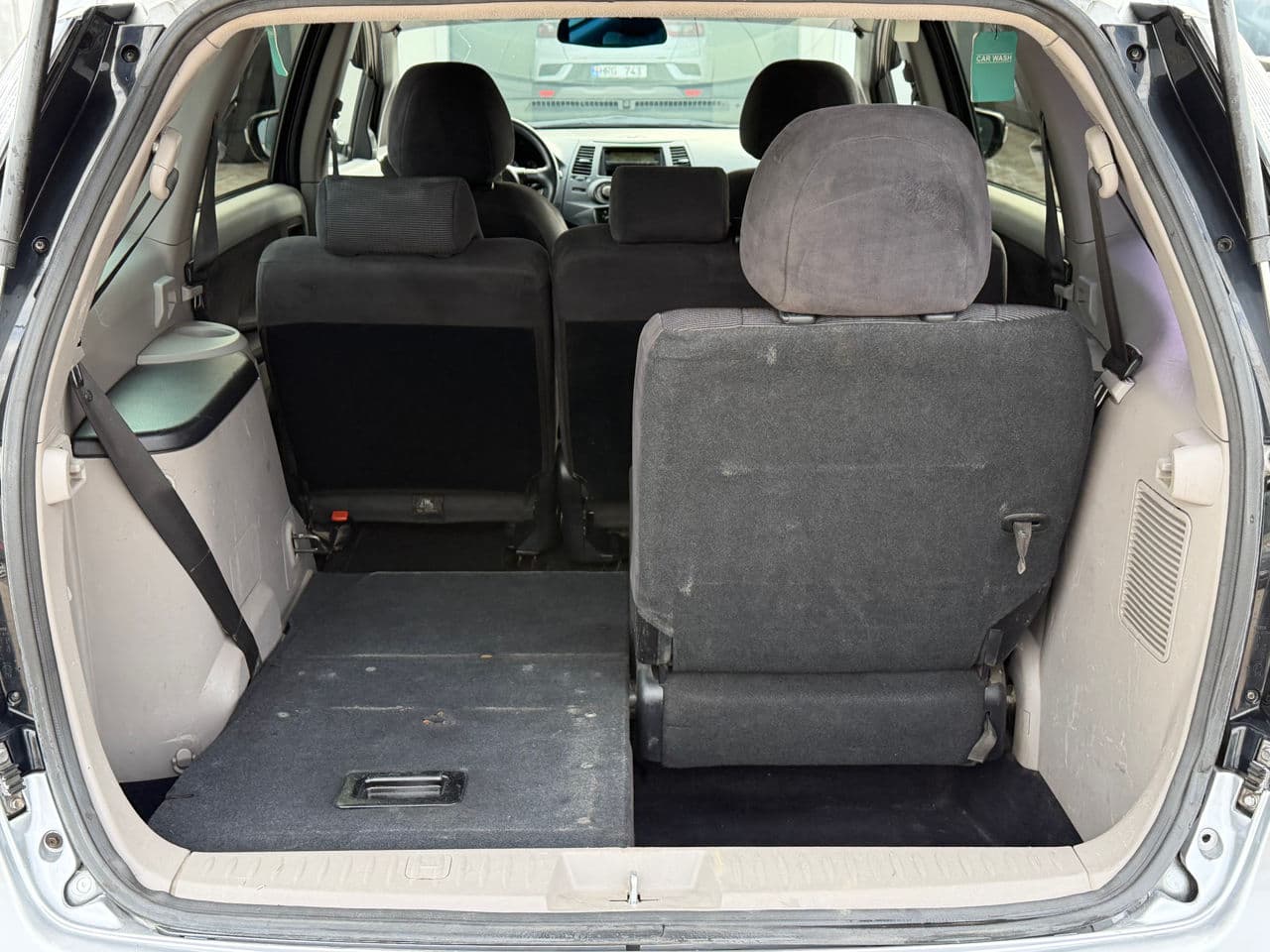 Mitsubishi Grandis 2005 — Миниатюра 18