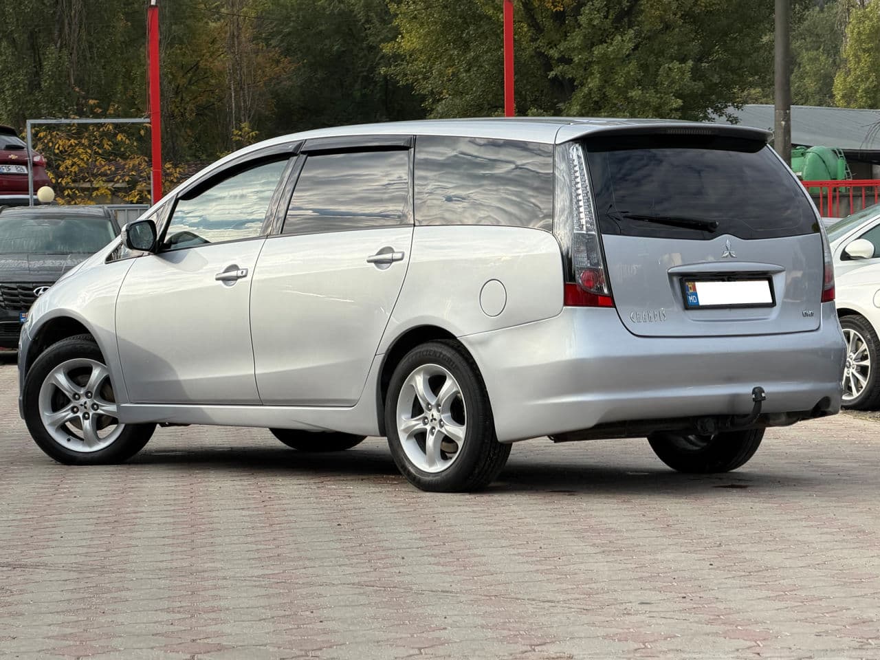 Mitsubishi Grandis 2005 — Миниатюра 3