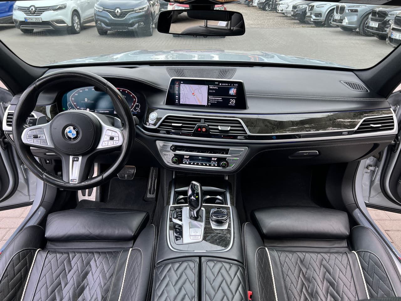 BMW 745e 2019 — Миниатюра 9