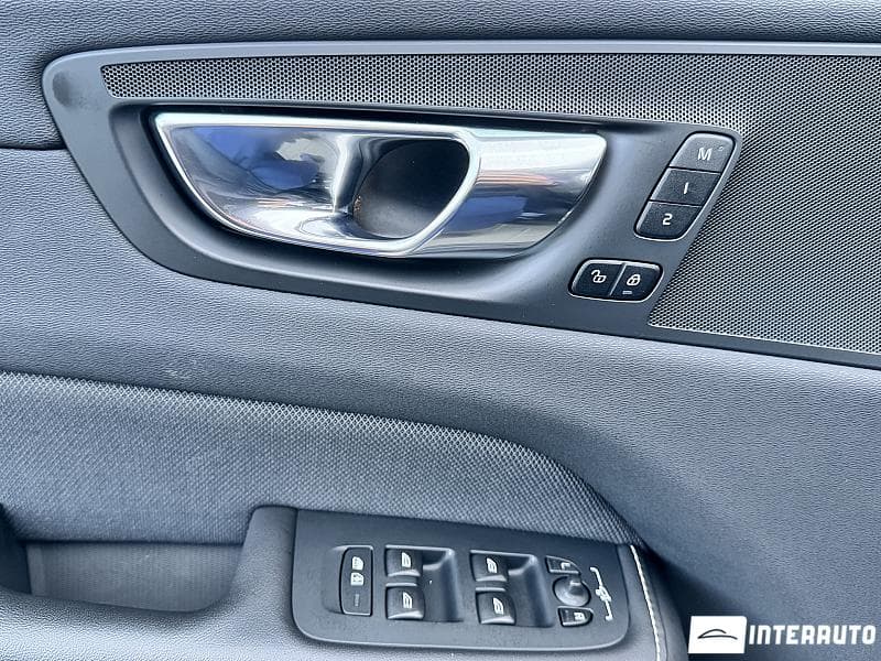 Volvo XC 60 2019 — Миниатюра 22