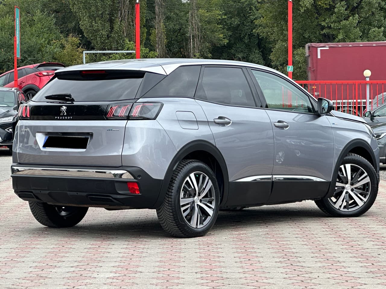 Peugeot 3008 2021 — Миниатюра 3
