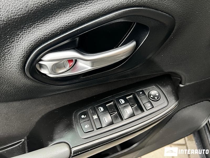 Jeep Cherokee 2014 — Миниатюра 6